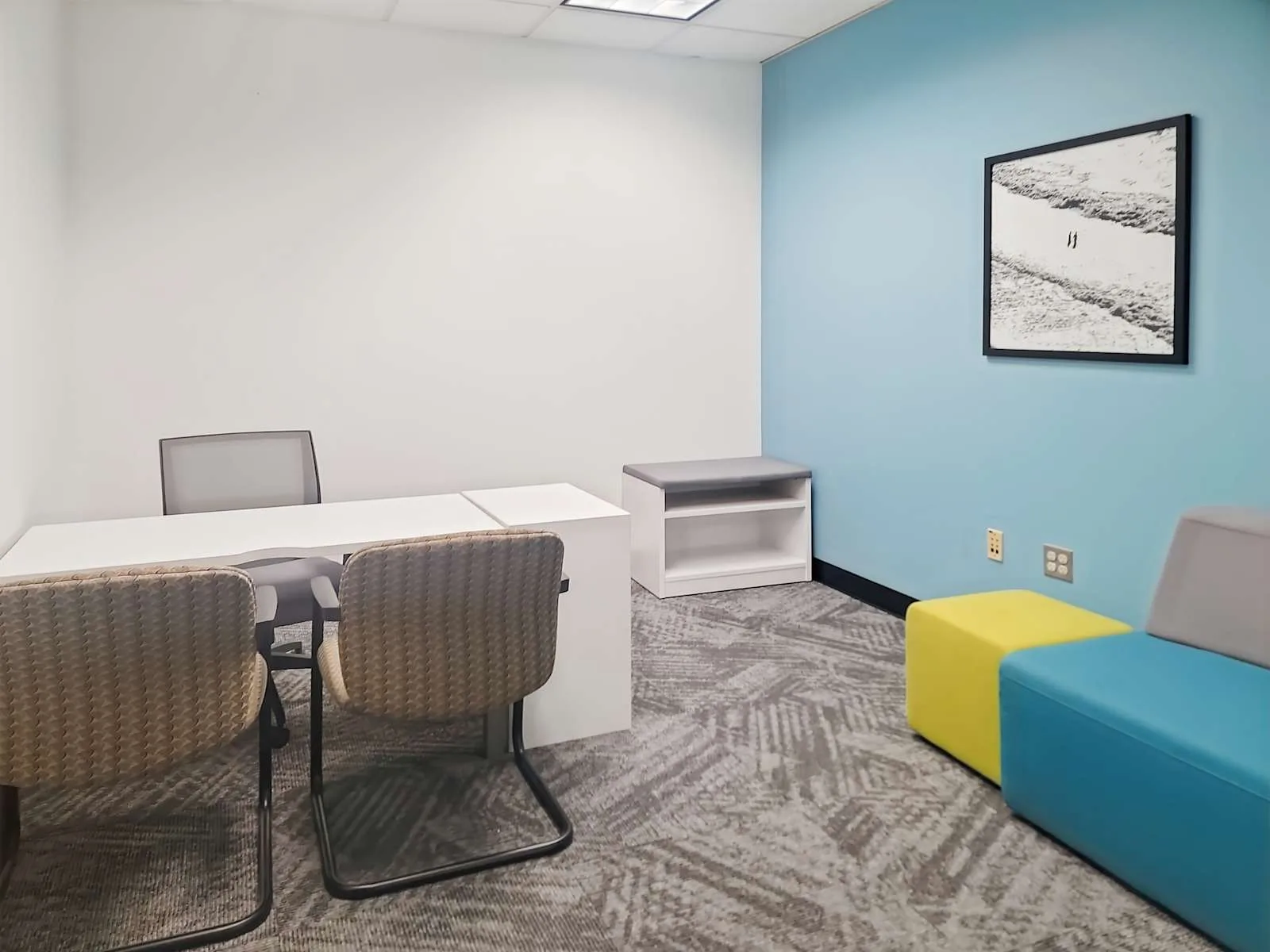 Regus OH, Dublin - Dublin, Private office, 1 desk, Dublin, OH