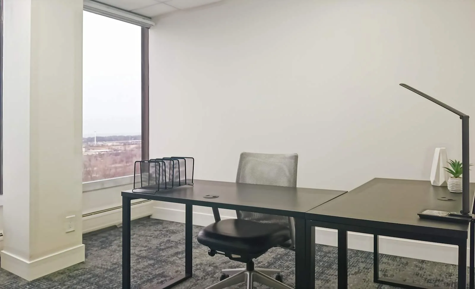 Regus OH, Euclid - Euclid Ave, Private office, 1 desk, Euclid, OH