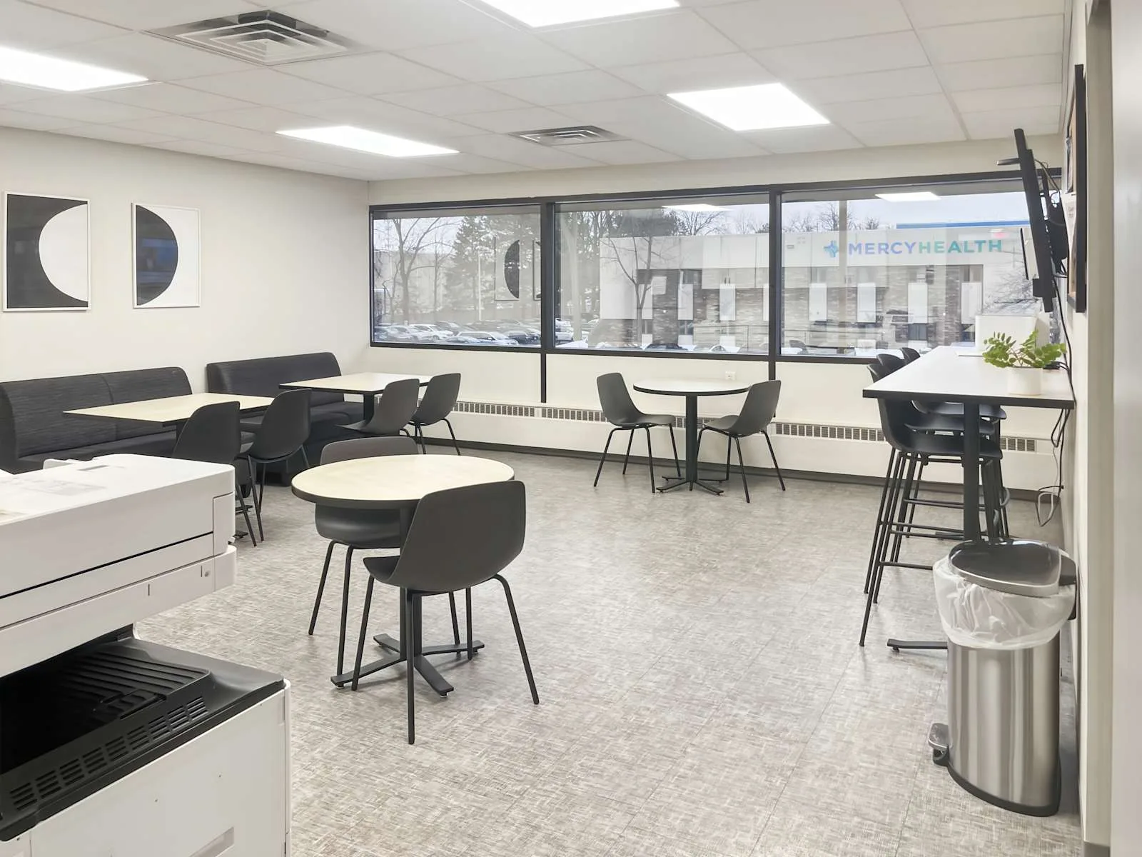 Regus OH, Toledo - Franklin Park, Cafeteria, Toledo, OH