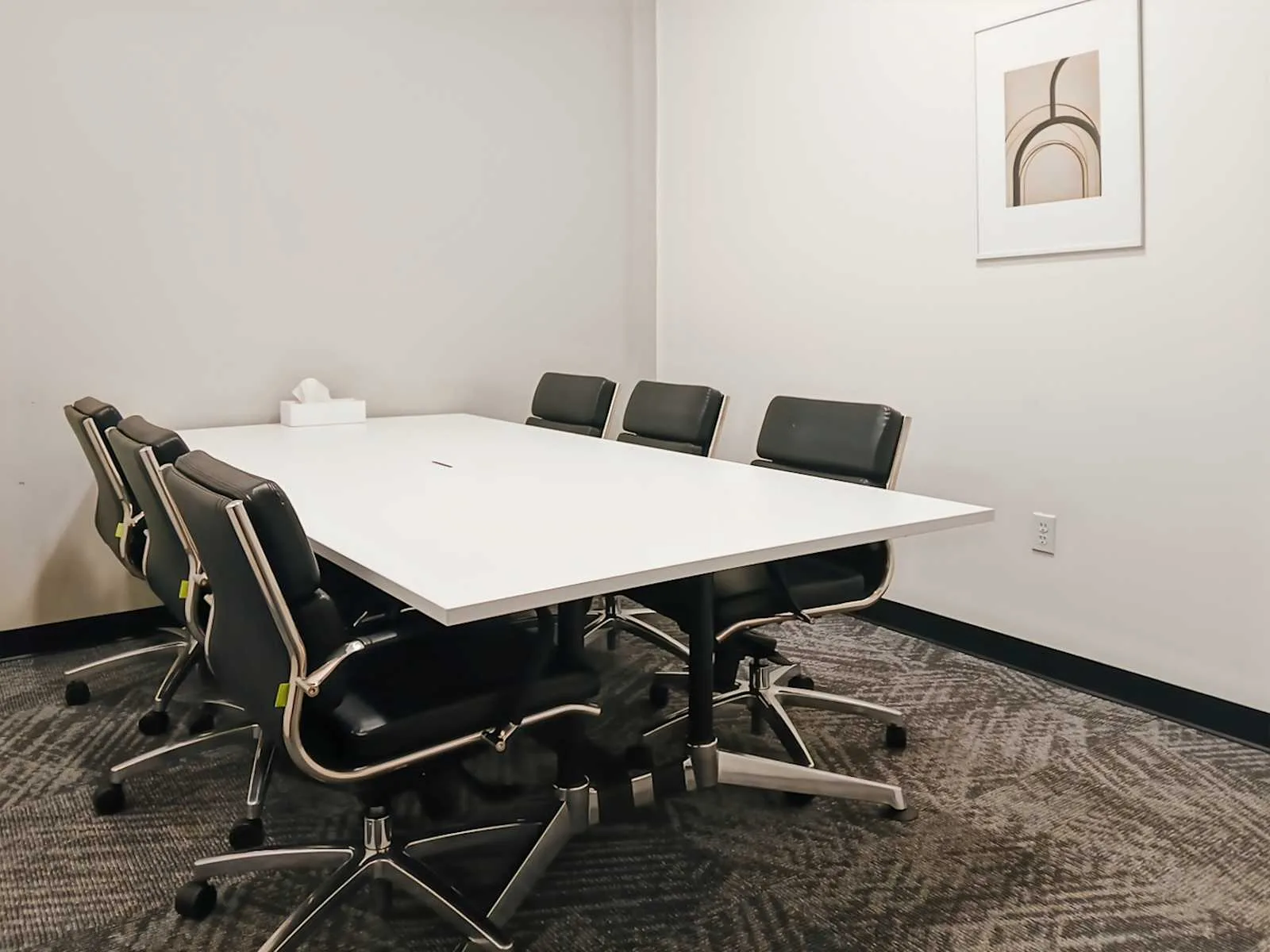 Regus OK, Edmond - S Broadway, Meeting room for 6 people, Edmond, OK