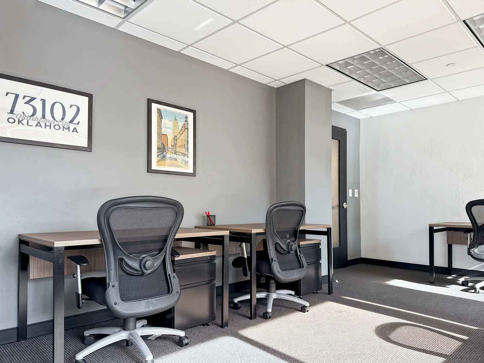 Regus OK, Oklahoma City - Park Avenue, Private office, 3 desks, Oklahoma City, OK