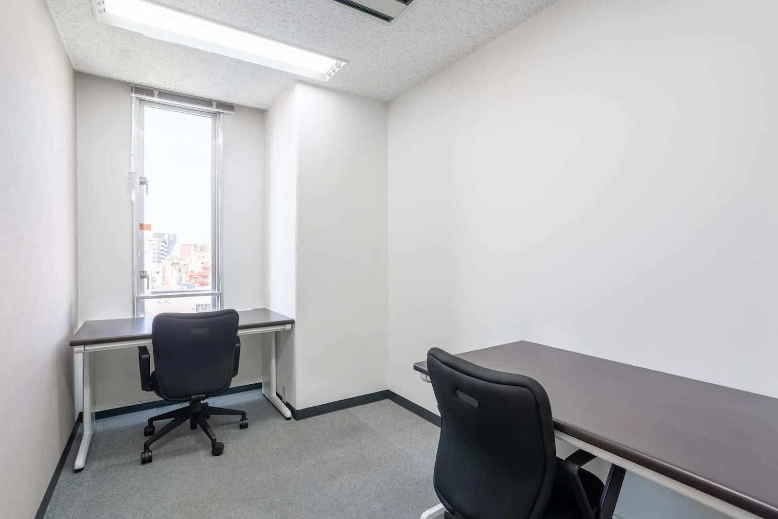 Regus OKINAWA, Hawk City Naha, Private office, 2 desks, Okinawa