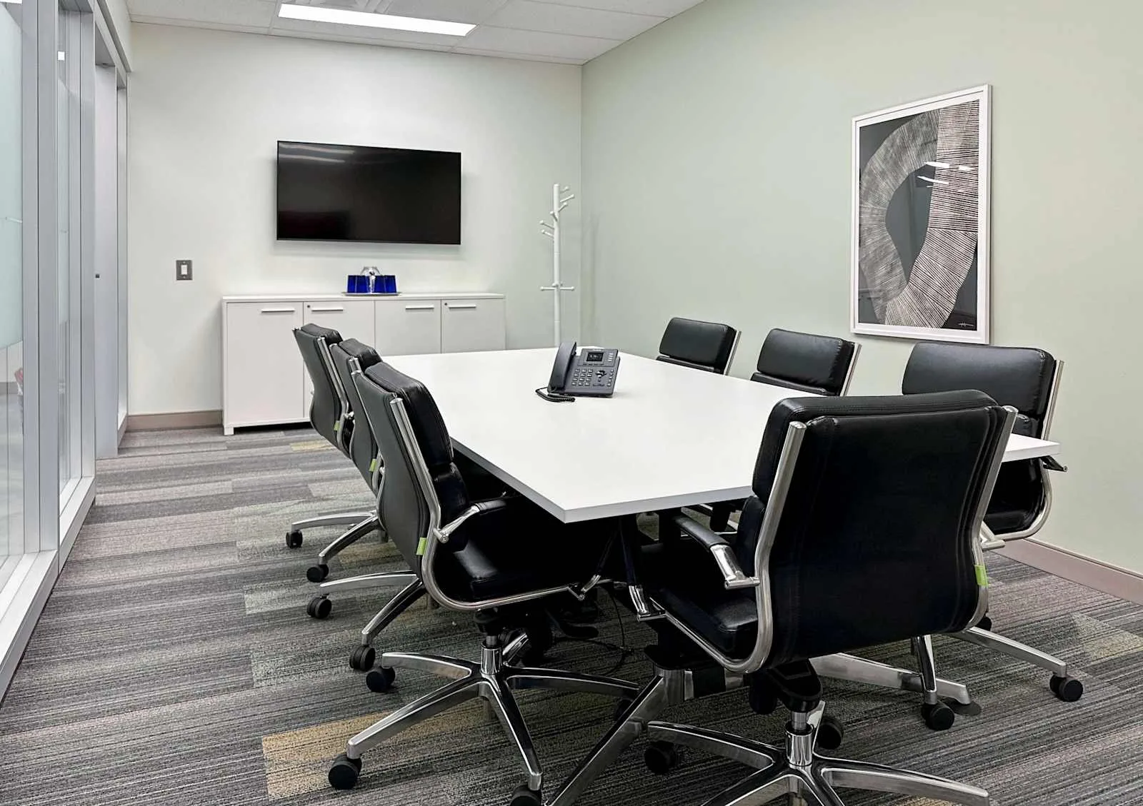 Regus ON, Cambridge - Water St North, Meeting room for 6 people, Cambridge, ON