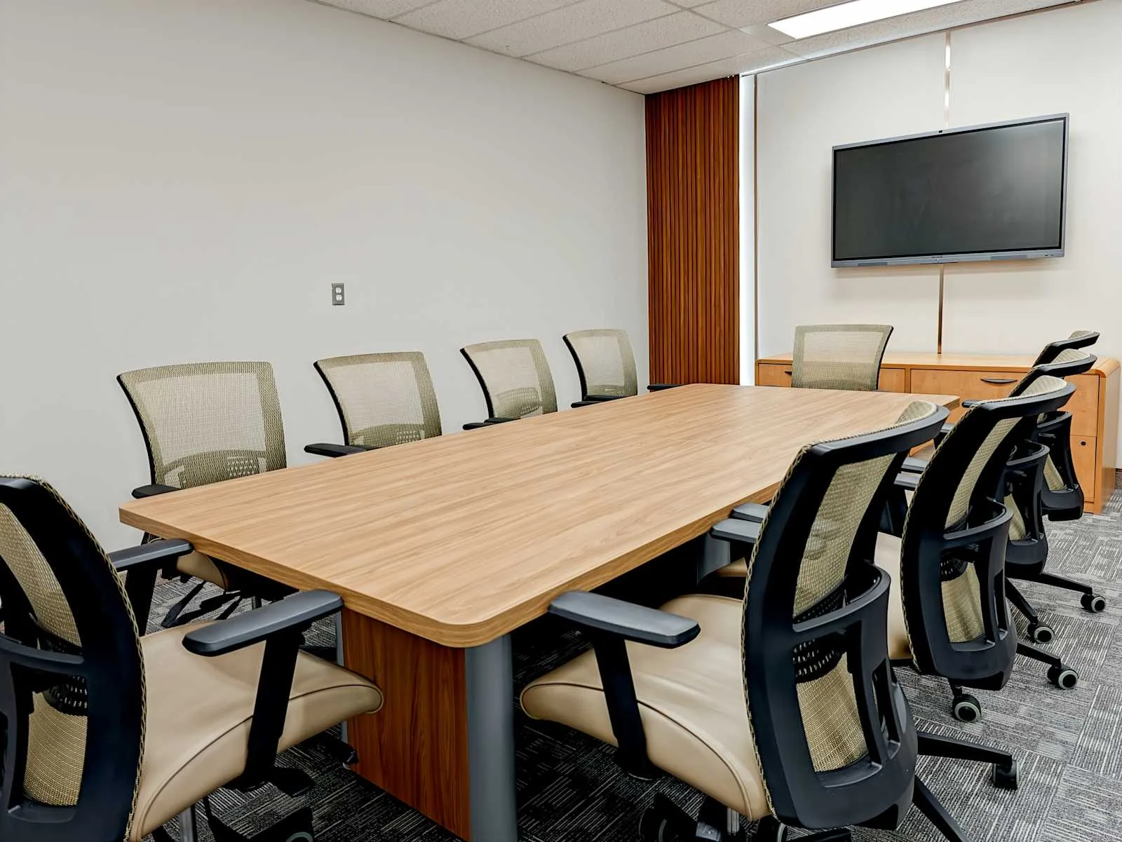 Regus ON, Markham - 7300 Warden Ave, Meeting room for 10 people, Markham, ON