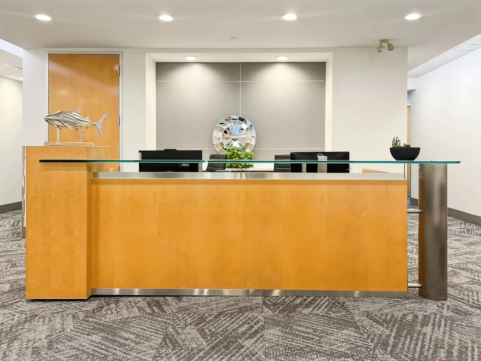 Regus ON, Markham - Trillium Executive Centre, Reception, Markham, ON