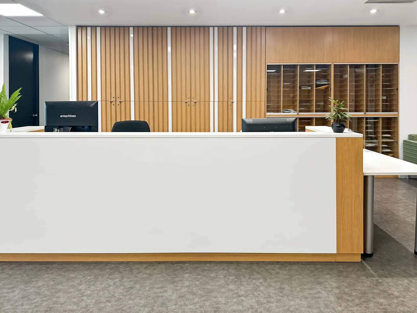 Regus ON, Markham - Woodbine Steeles Corporate Centre, Réception, Markham, ON