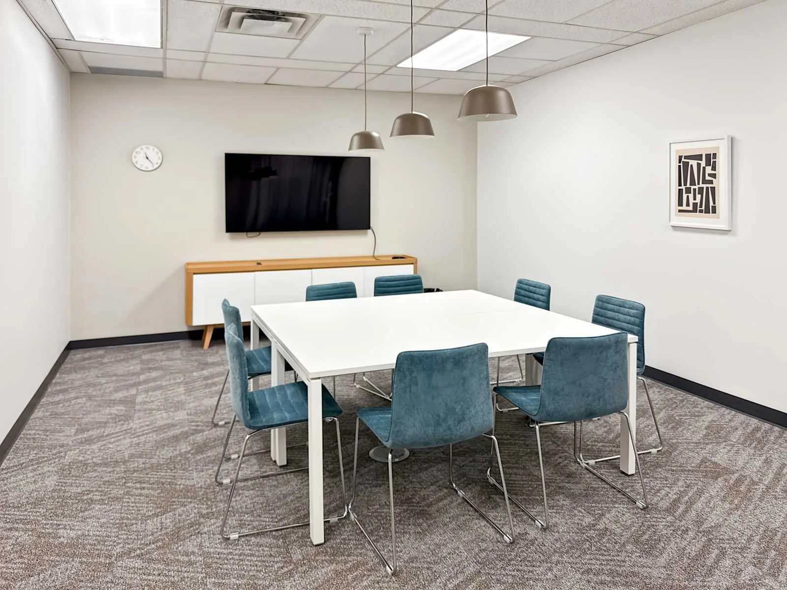 Regus ON, Mississauga - Century Ave, Meeting room for 8 people, Mississauga, ON