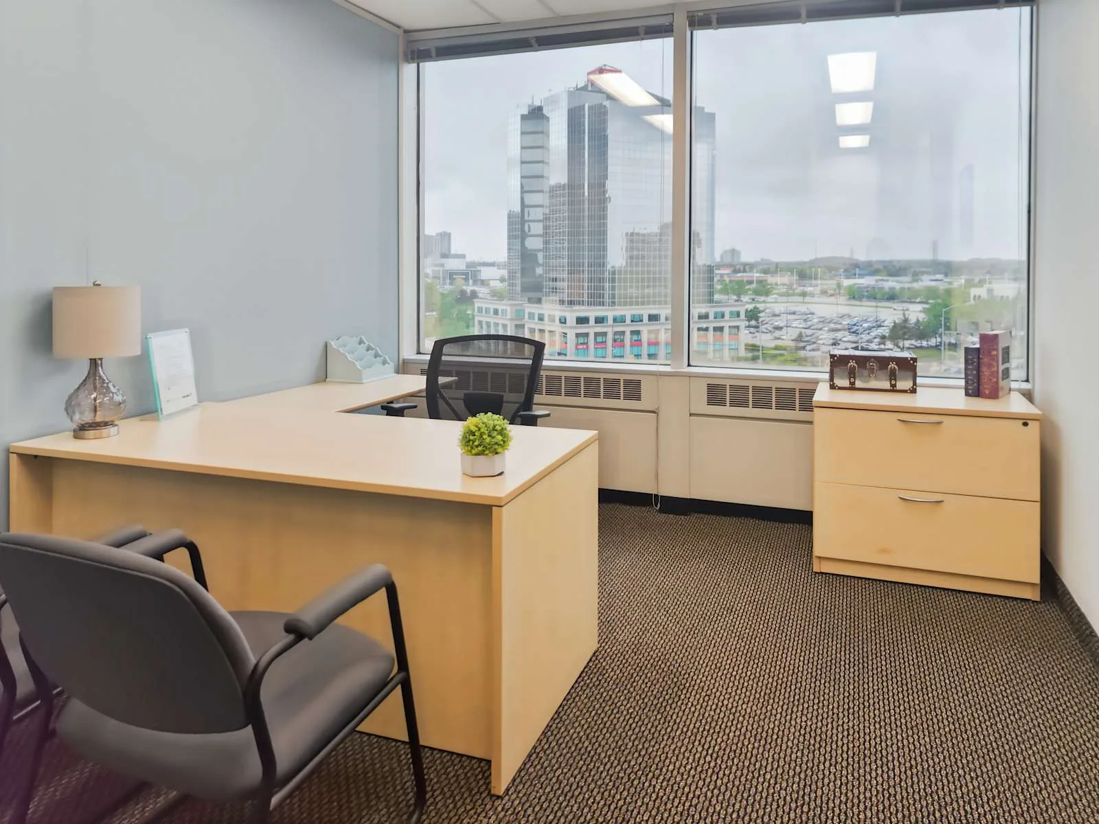 Regus ON, Mississauga - Robert Speck 2 (HQ), Private office, 1 desk, Mississauga, ON
