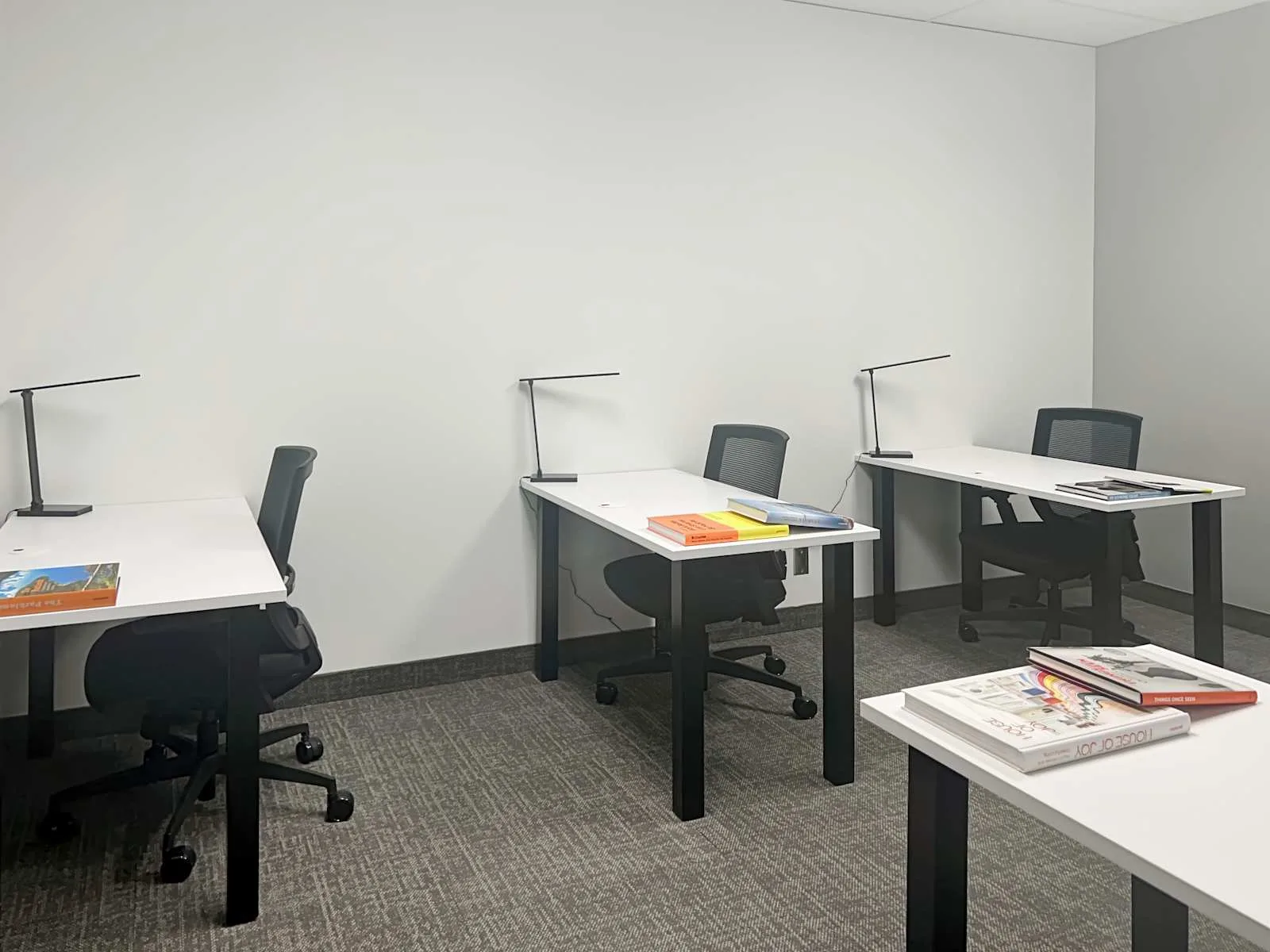 Regus ON, Ottawa - Lisgar St, Private office, 3 desks, Ottawa, ON