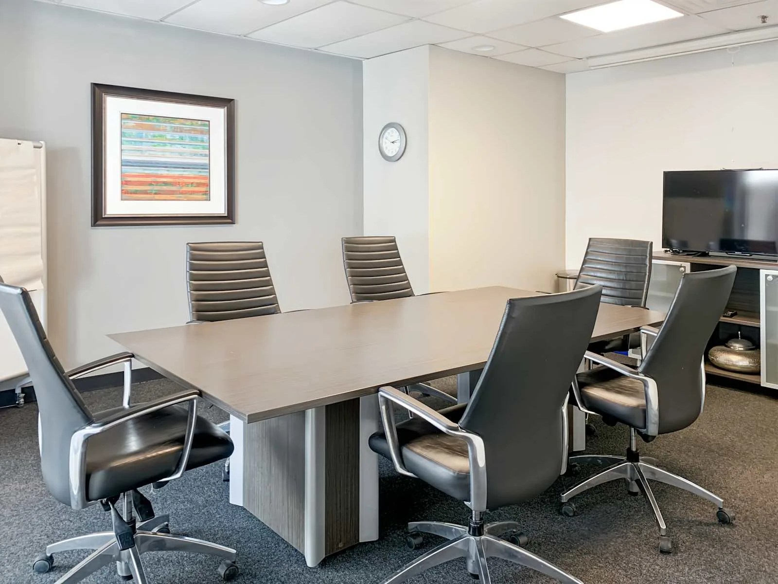 Regus ON, Richmond Hill - Richmond Hill, Meeting room for 6 people, Richmond Hill, ON