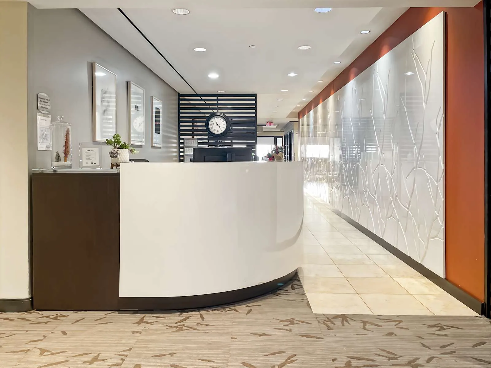 Regus ON, Toronto - First Canadian Place, Reception, Toronto, ON