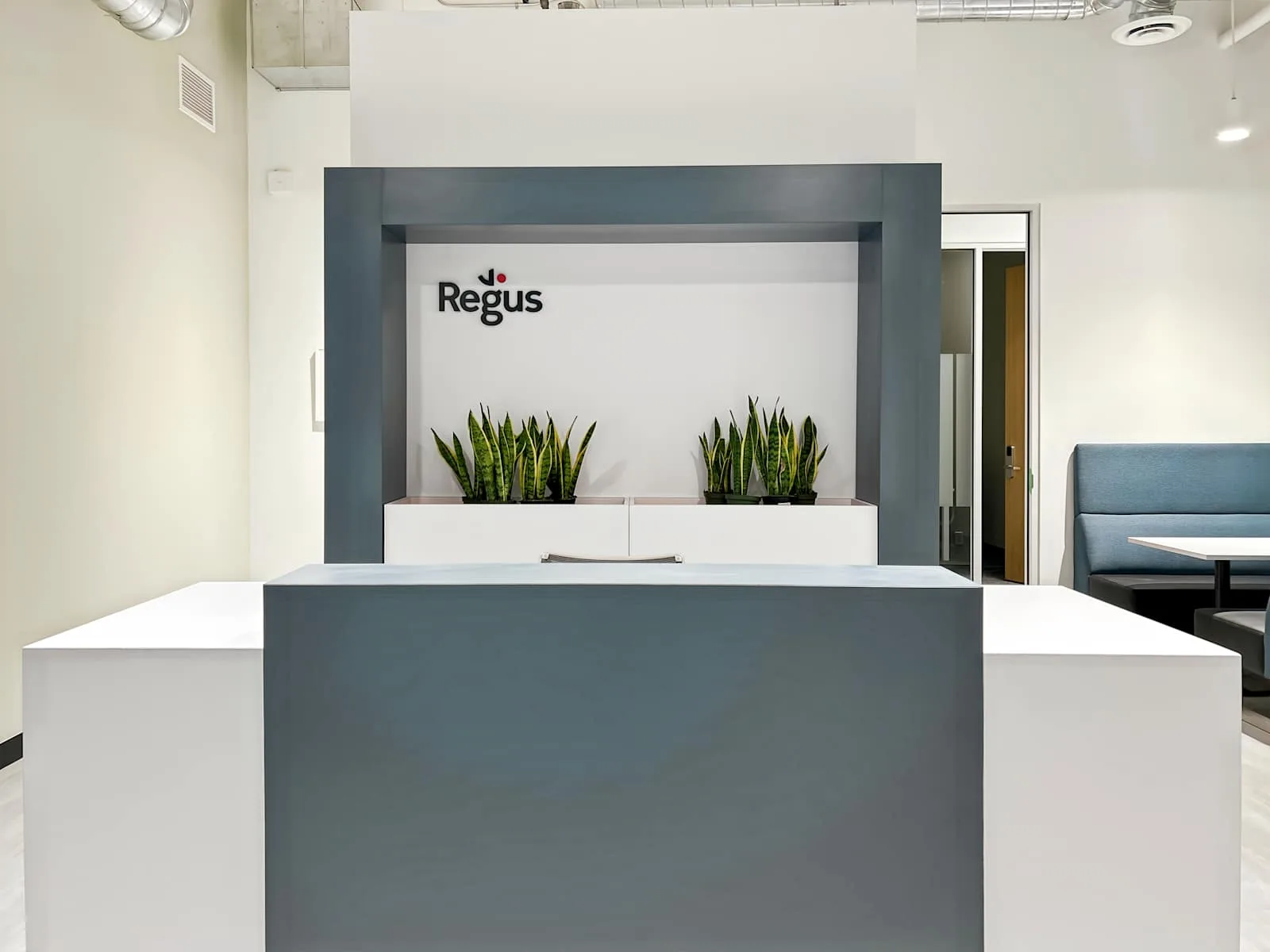 Regus ON, Toronto - Powerhouse St, Reception, Toronto, ON