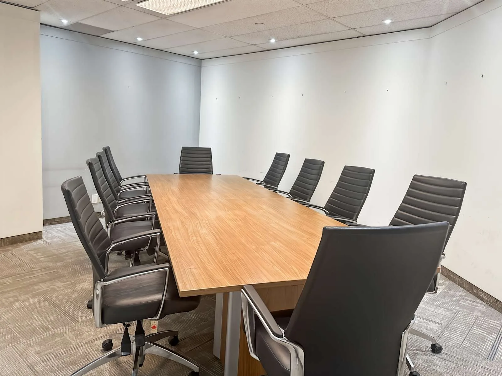 Regus ON, Toronto - Toronto Street, Meeting room for 11 people, Toronto, ON