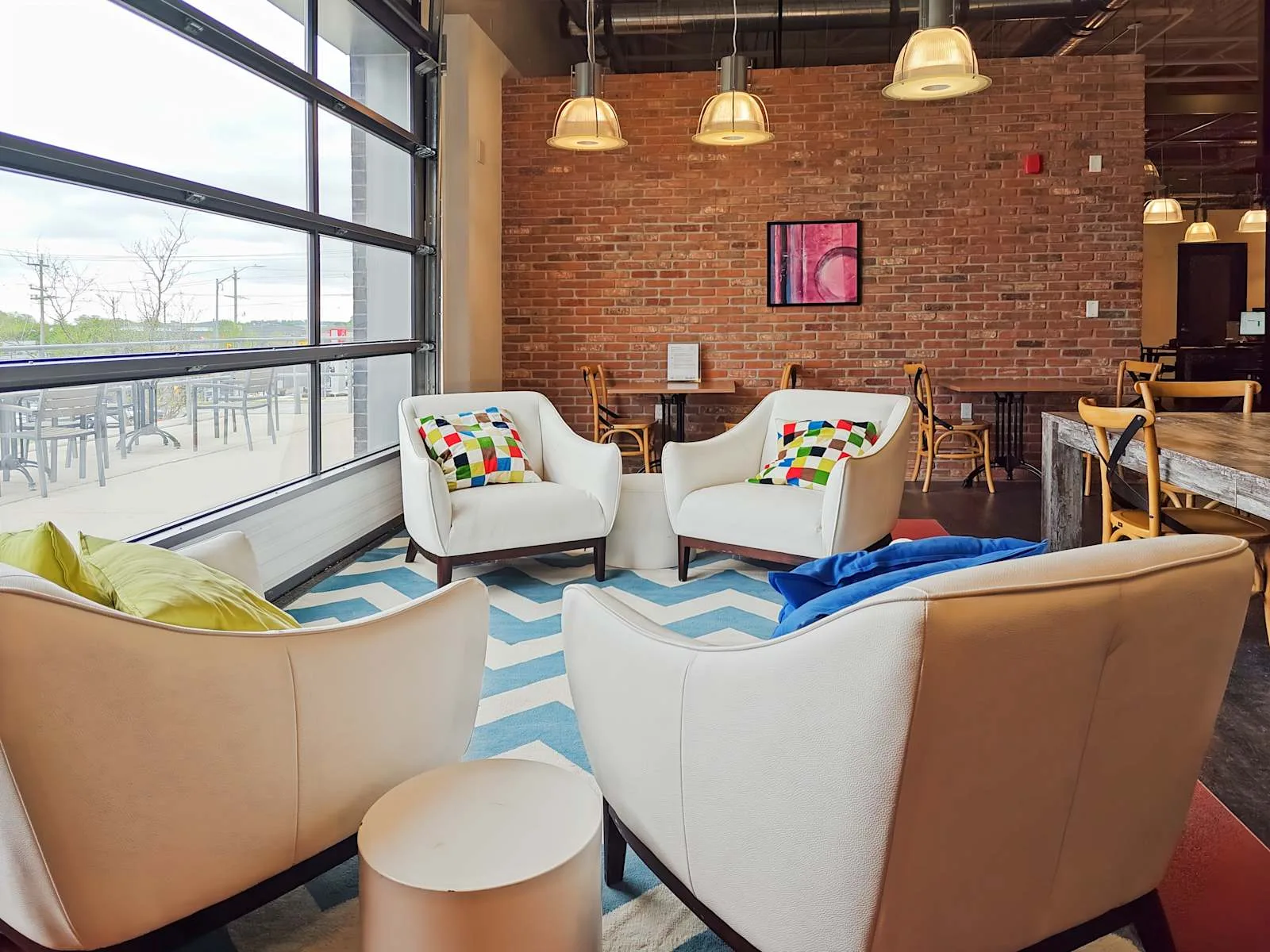 Regus ON, Waterloo - Waterloo, Lounge, Waterloo, ON