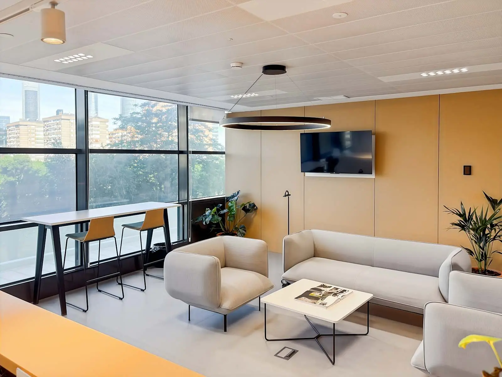 Regus One Ágora, Lounge, Madrid