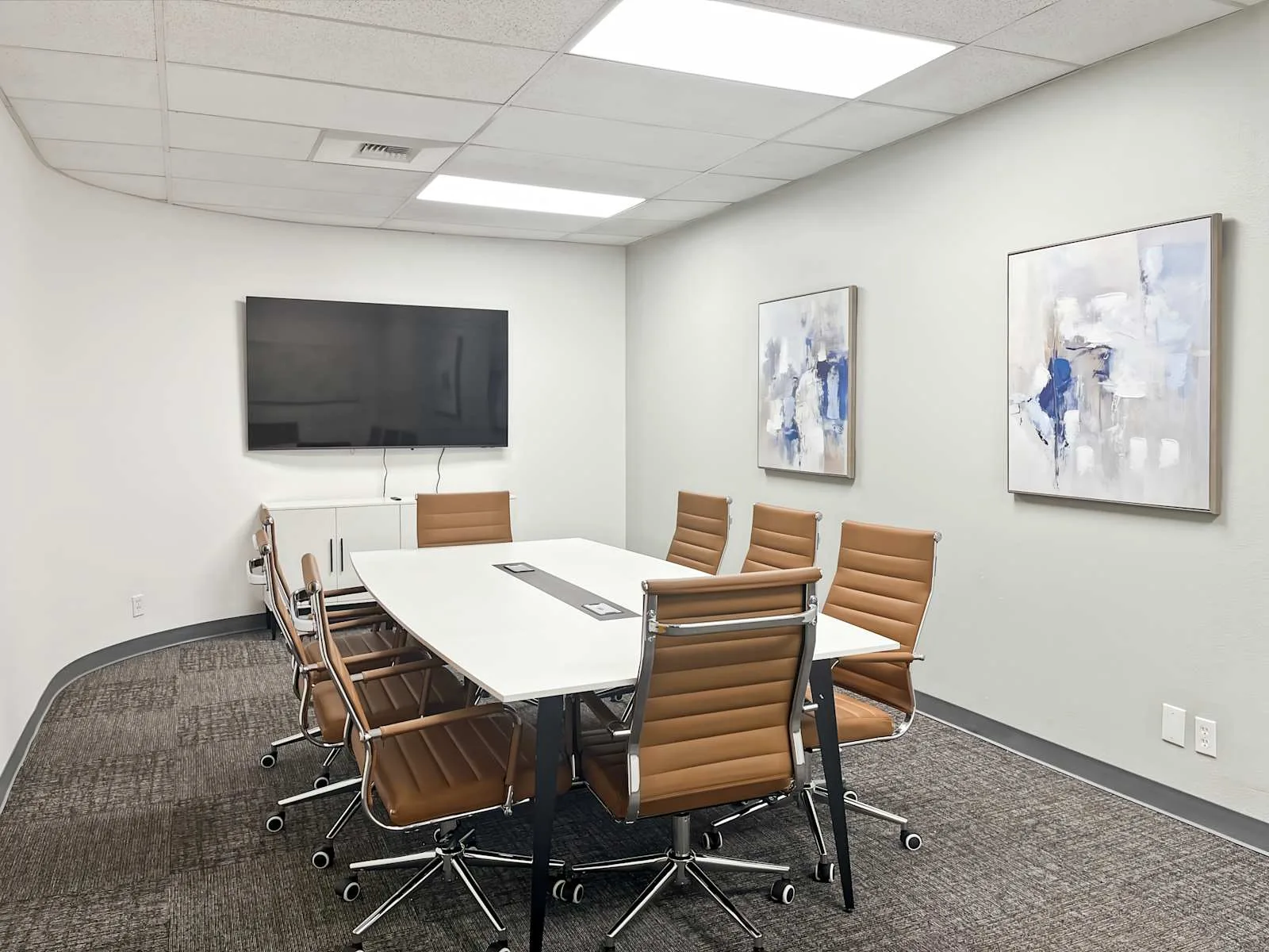 Regus OR, Portland - SE 98th Ave, Meeting room for 8 people, Portland, OR