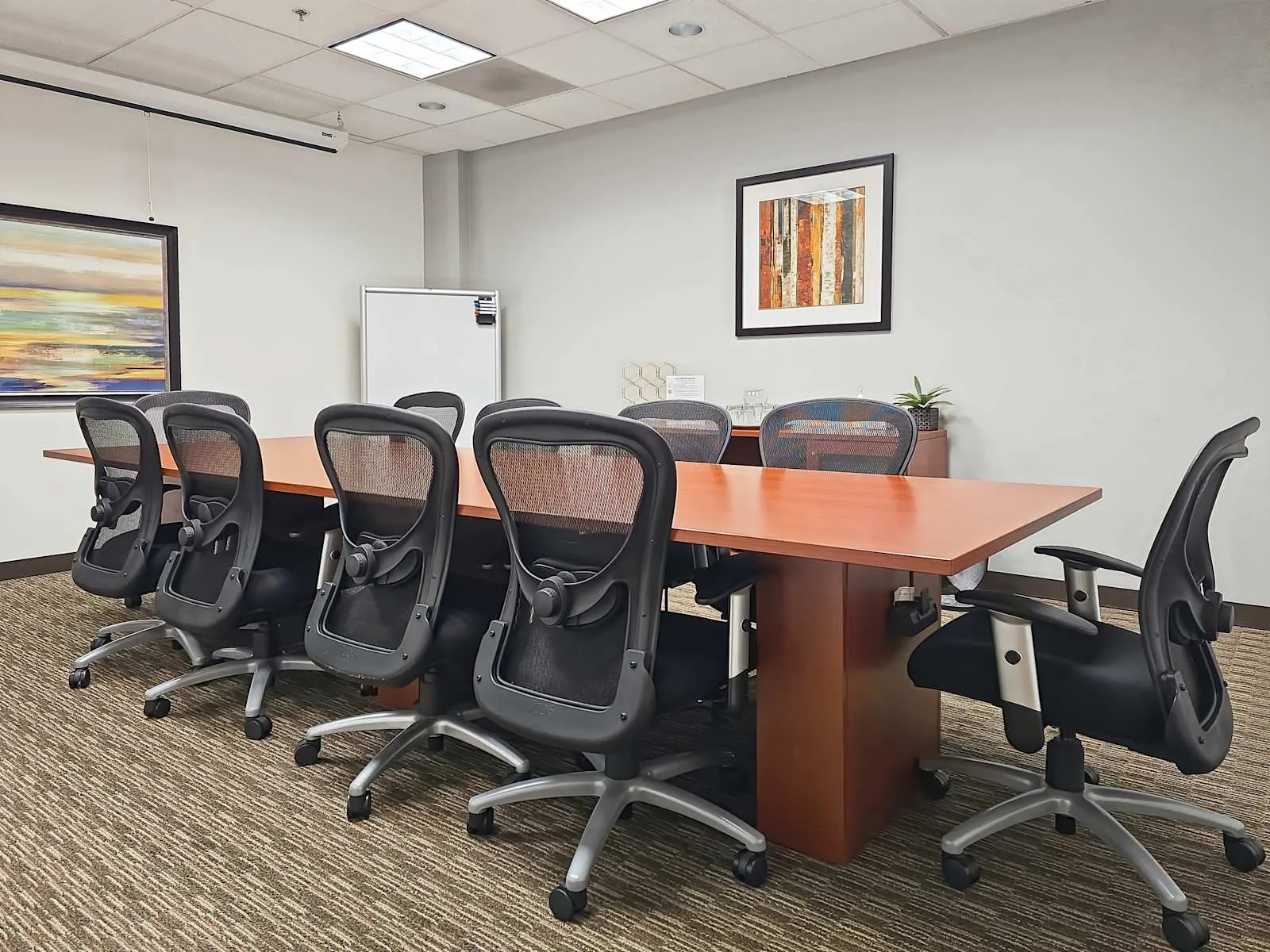 Regus OR, Tualatin, Meeting room for 10 people, Tualatin, OR