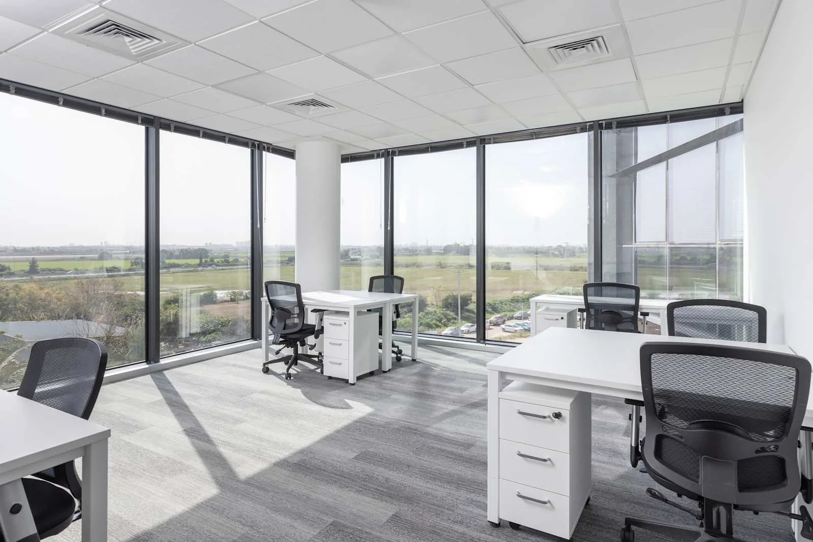 Regus OR YEHUDA, Business Centre, Private office, 6 desks, Or Yehuda