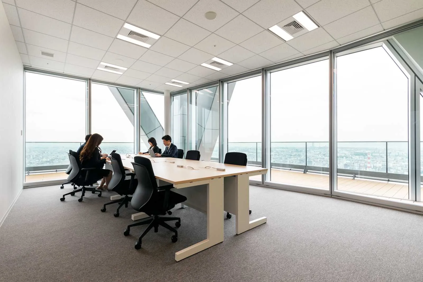 Regus OSAKA, Abeno Harukas, Meeting room for 8 people, Osaka