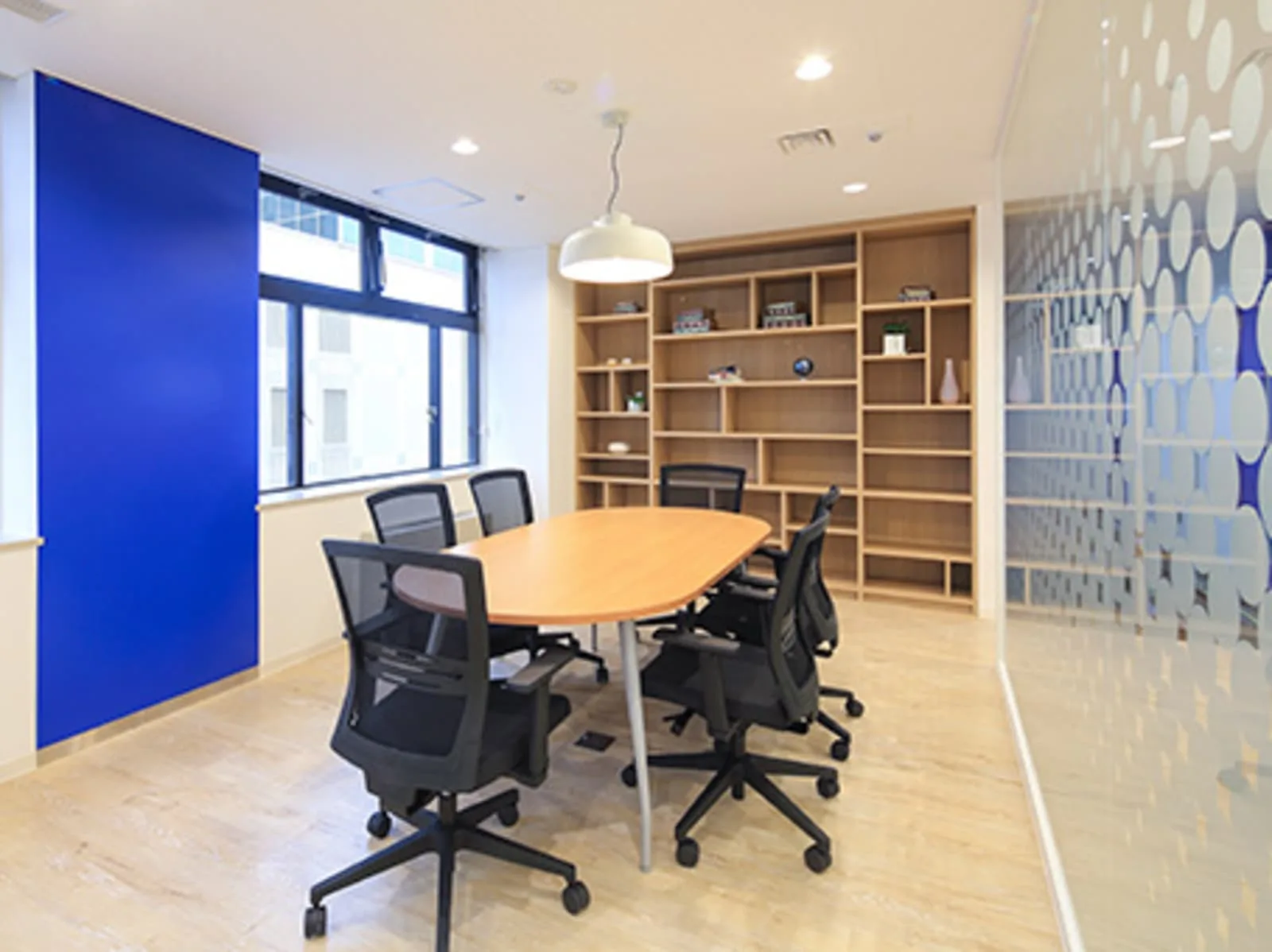 Regus OSAKA, Hankyu Senri Choou, Meeting room for 6 people, Hyogo