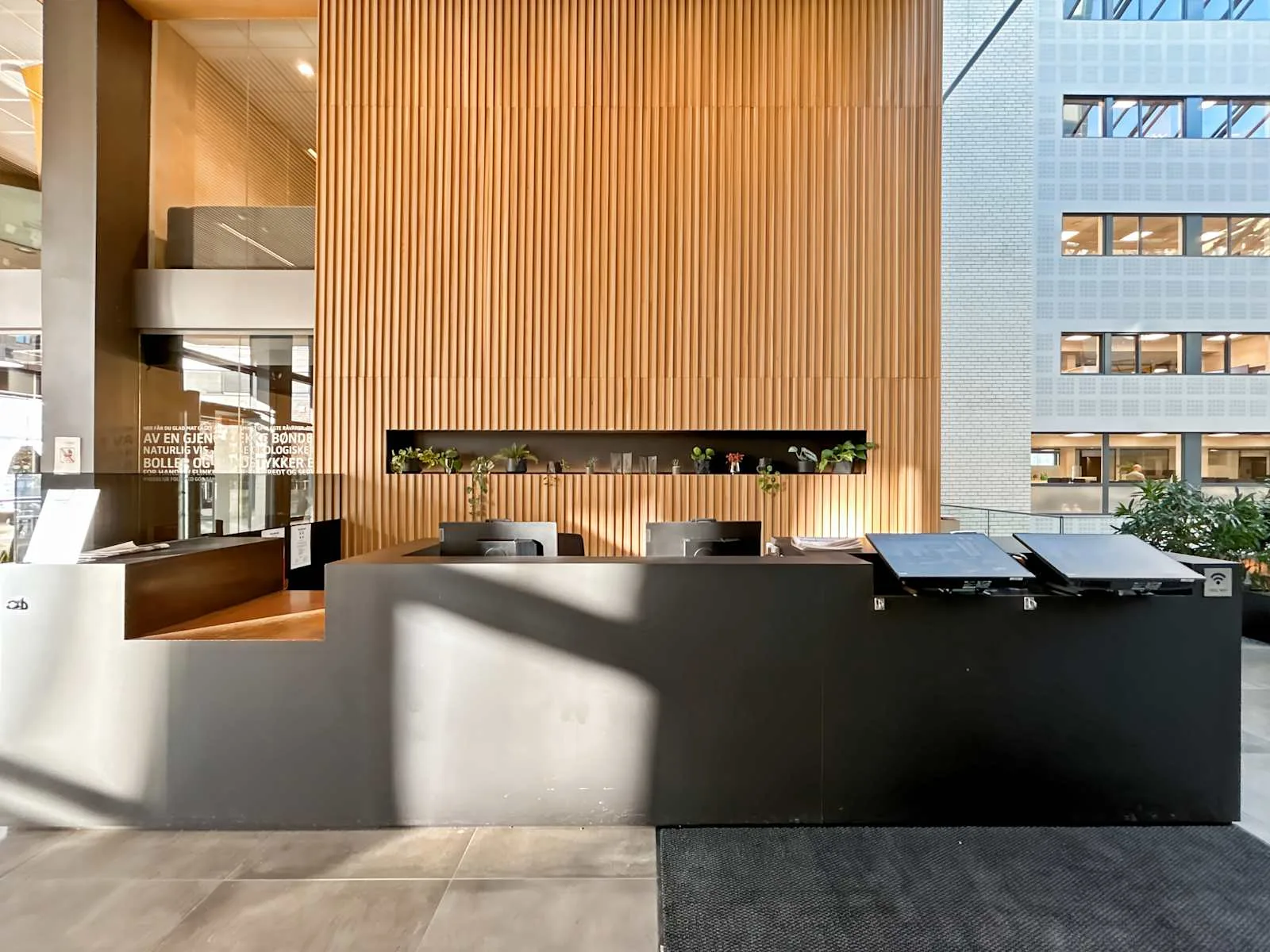 Regus Oslo, Nydalen, Reception, Oslo