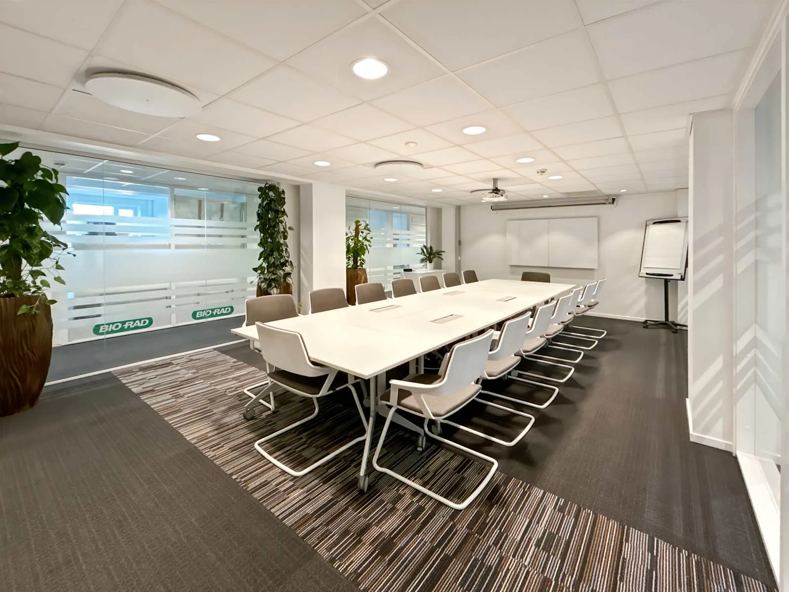 Regus Oslo, Nydalen, Meeting room for 16 people, Oslo