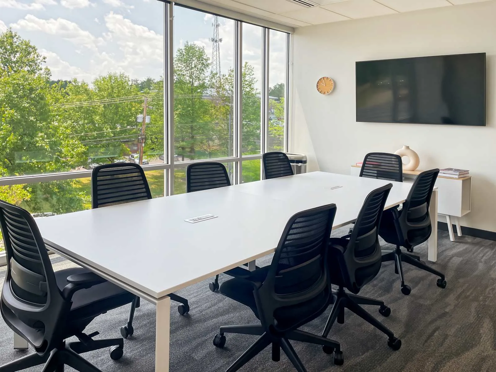 Regus PA, Bridgeville - Abele Rd, Meeting room for 8 people, Bridgeville, PA
