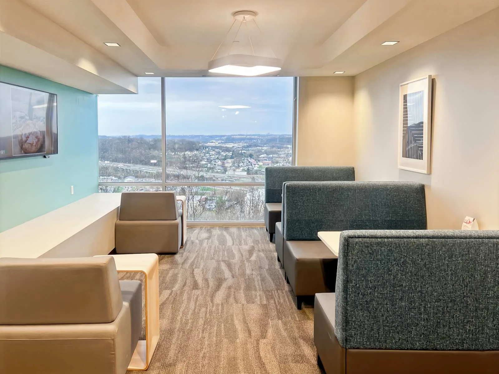 Regus PA, Bridgeville - Abele Rd, Lounge, Bridgeville, PA
