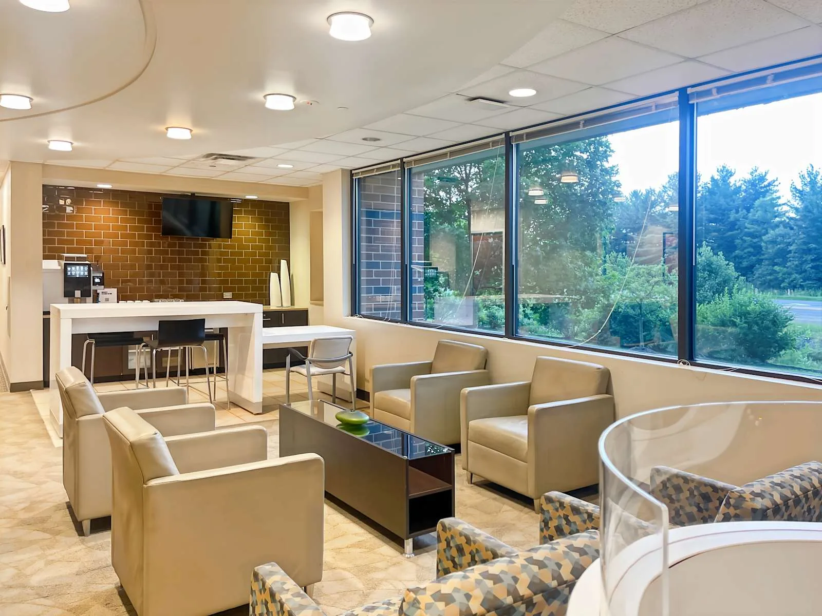 Regus PA, Center Valley - Saucon Valley Plaza, Lounge, Center Valley, PA