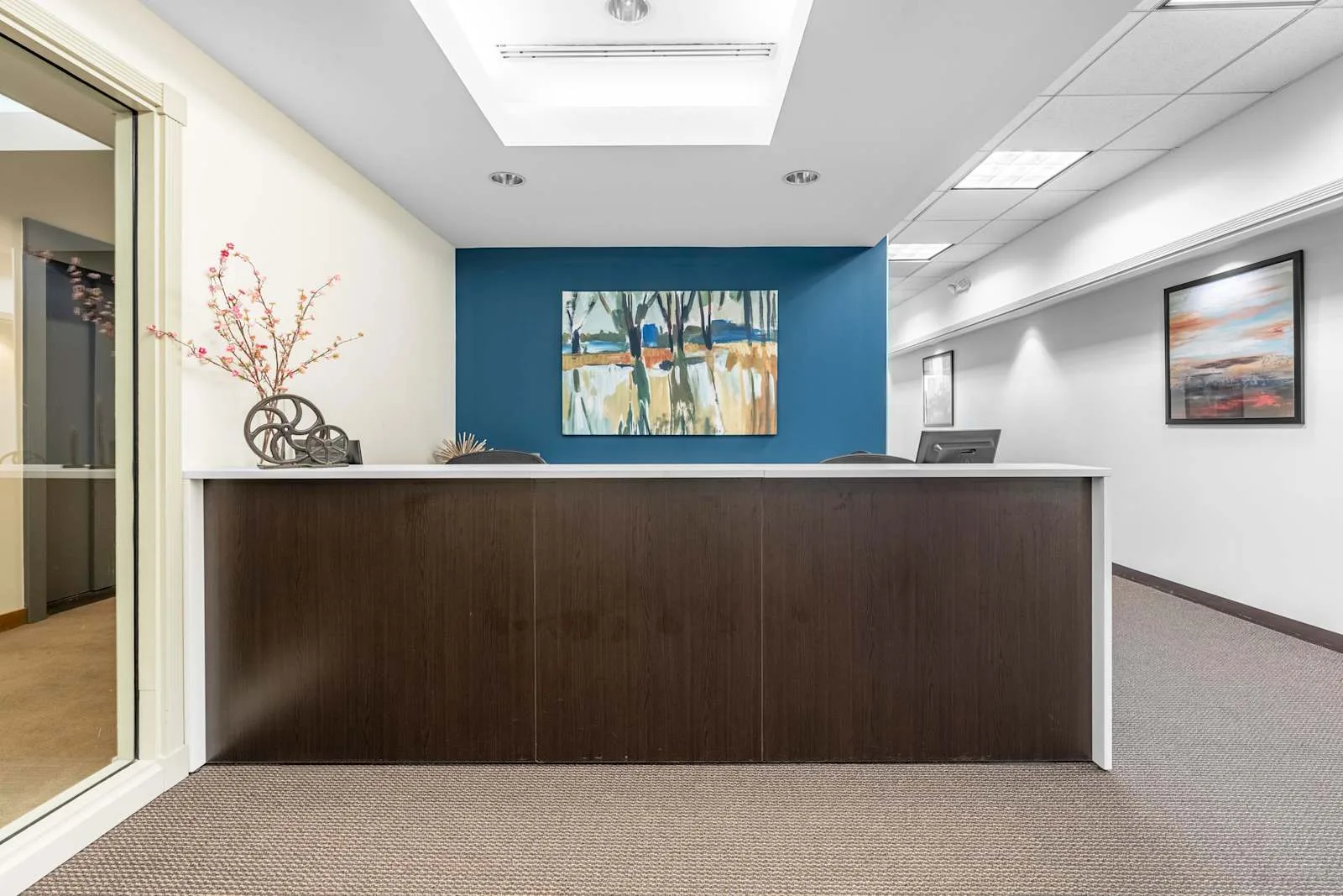 Regus PA, Jenkintown - Jenkins Court, Reception, Jenkintown, PA