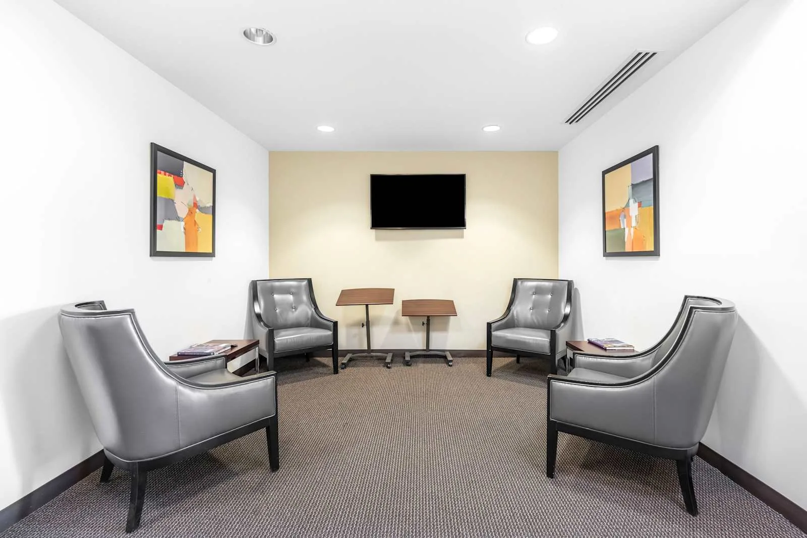 Regus PA, Jenkintown - Jenkins Court, Lounge, Jenkintown, PA