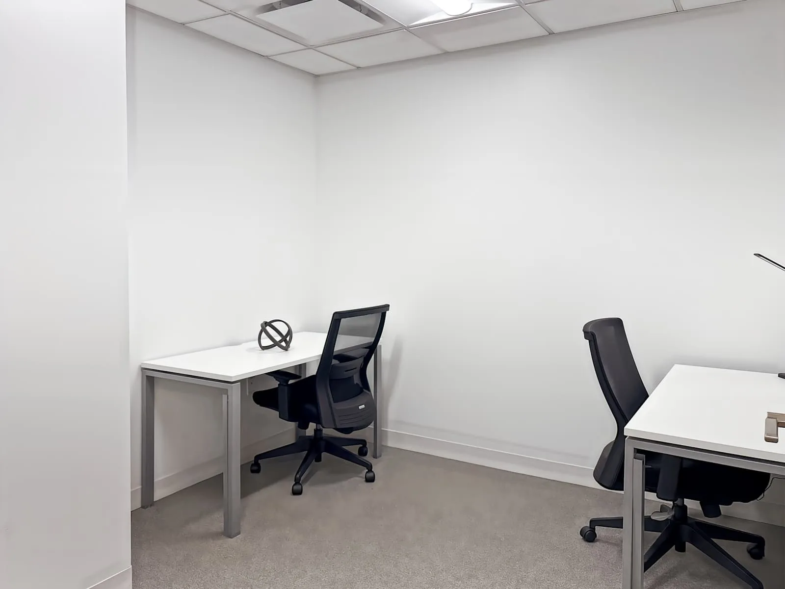 Regus PA, Philadelphia - 1624 Locust St, Private office, 2 desks, Philadelphia, PA