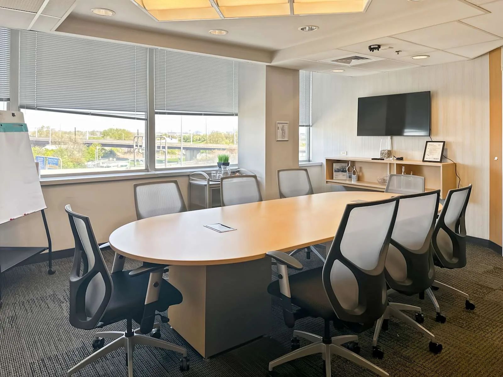 Regus PA, Philadelphia - International Plaza, Meeting room for 8 people, Philadelphia, PA
