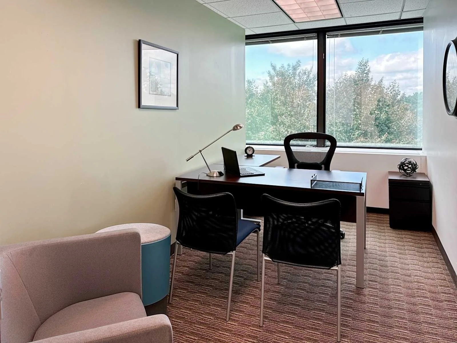 Regus PA, Radnor - Radnor Financial, Private office, 1 desk, Radnor, PA