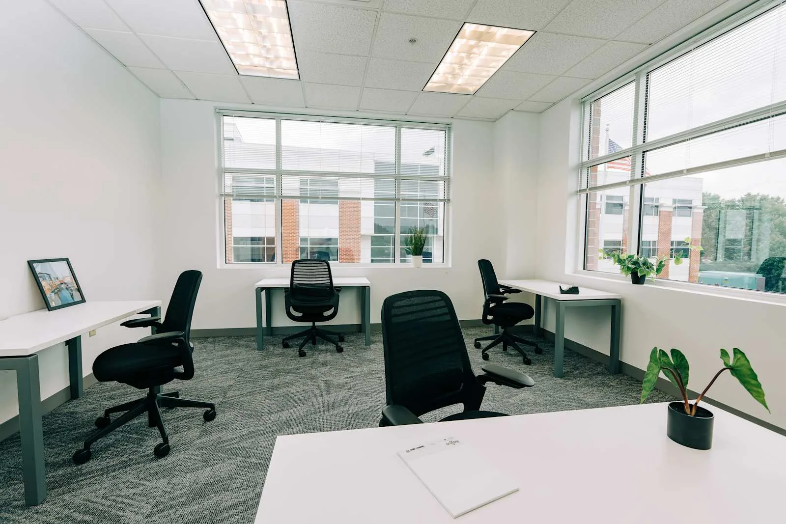 Regus PA, State College - Innovation Blvd, Private office, 4 desks, State College, PA
