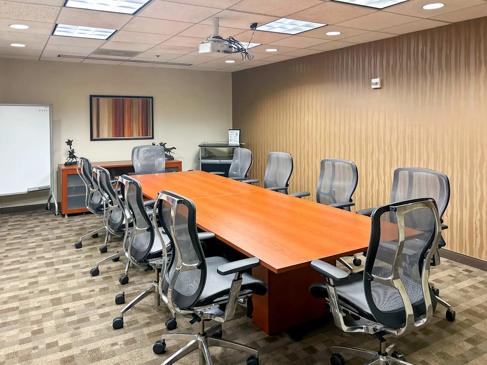 Regus PA, West Conshohocken - Conshohocken, Meeting room for 10 people, West Conshohocken, PA