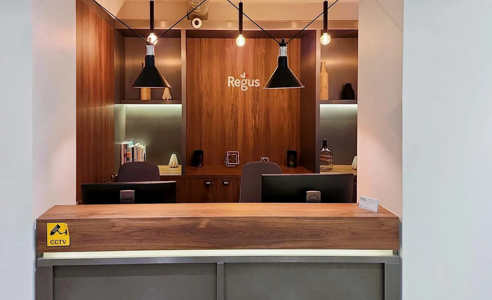 Regus Paris, 2 Rue Jean Lantier, Reception, Paris 1er