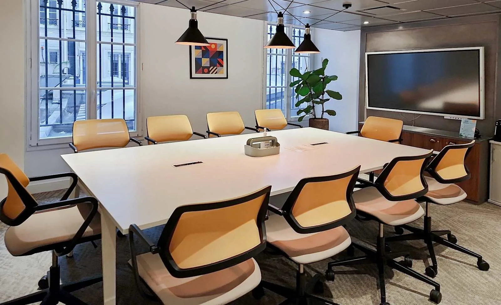 Regus Paris, 2 Rue Jean Lantier, Meeting room for 10 people, Paris 1er