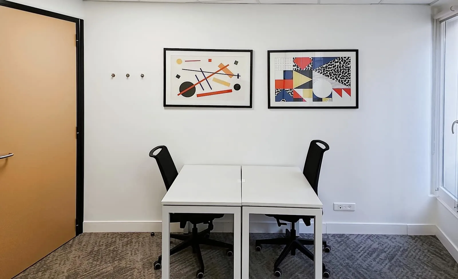 Regus Paris, 2 Rue Jean Lantier, Private office, 2 desks, Paris 1er
