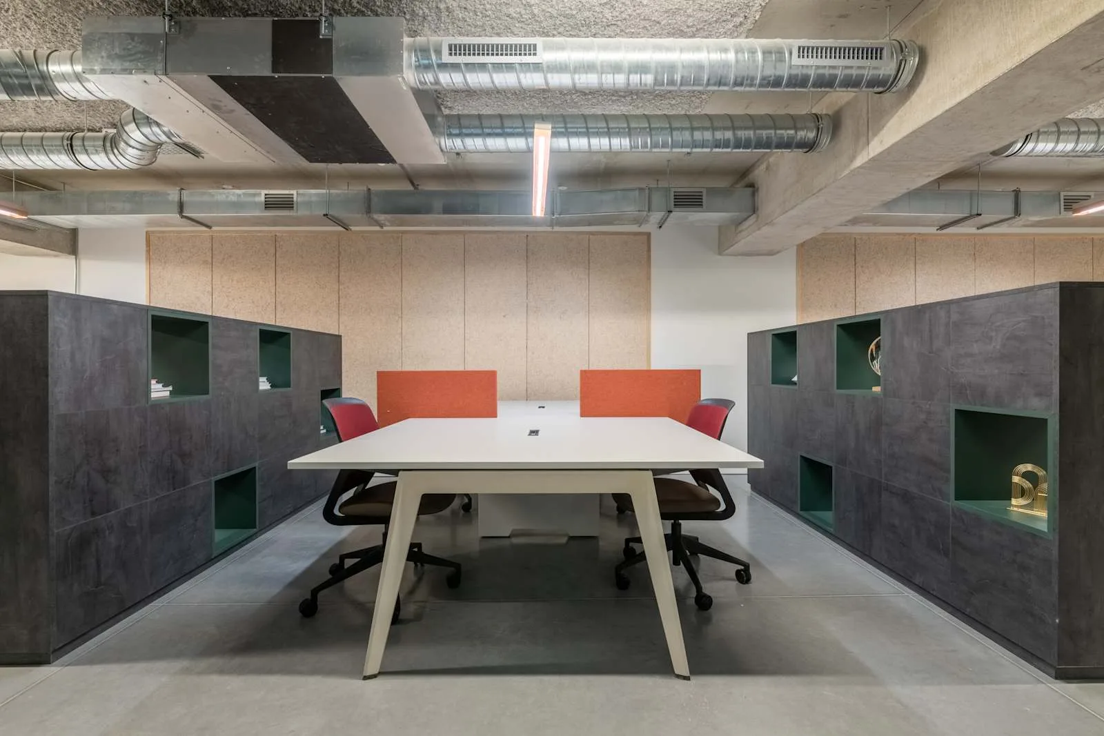 Regus Paris, 64 Avenue Parmentier, Open-plan office, Paris 11e