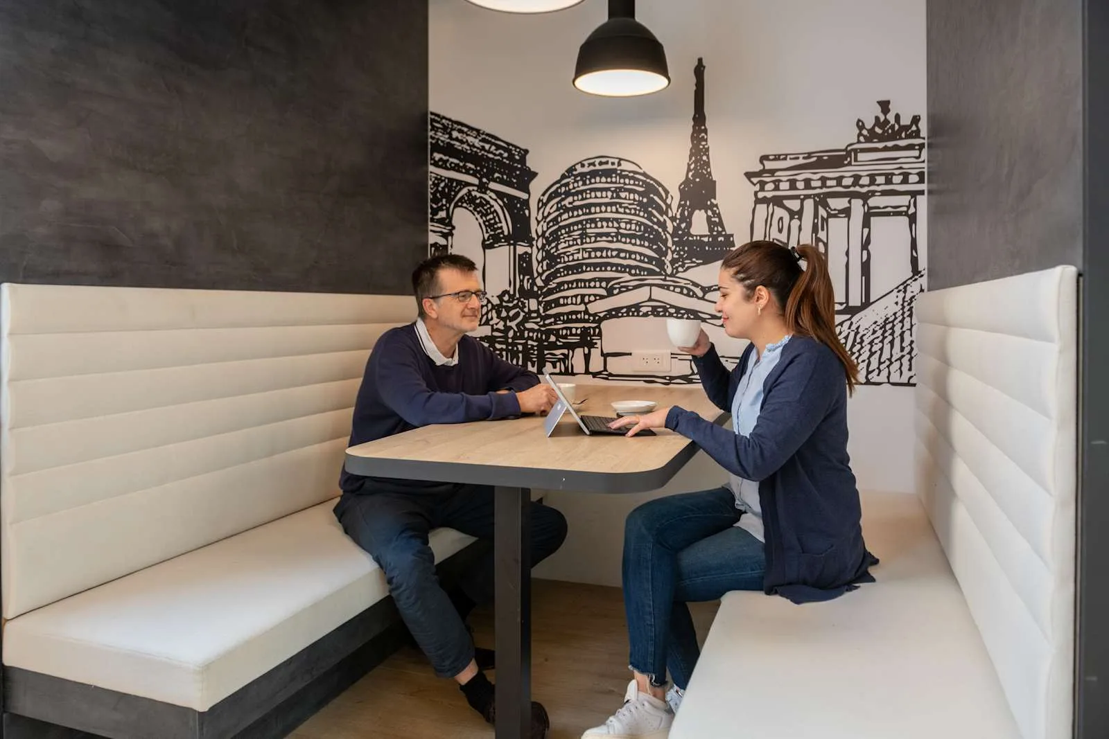 Regus Paris, 64 Avenue Parmentier, Coworking space, Paris 11e