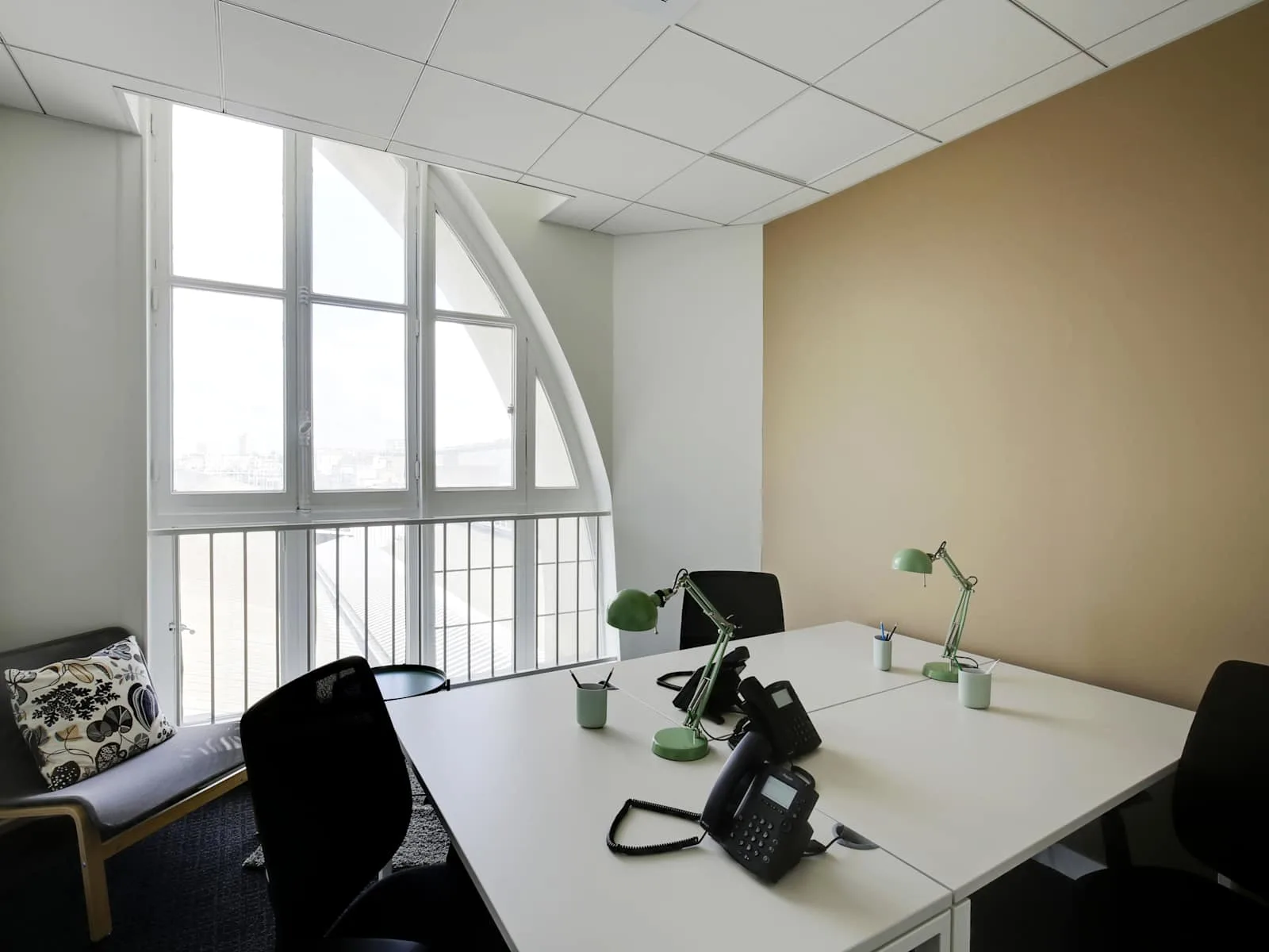 Regus PARIS, Gare du Nord, Bureau privatif 4 postes, Paris 10e