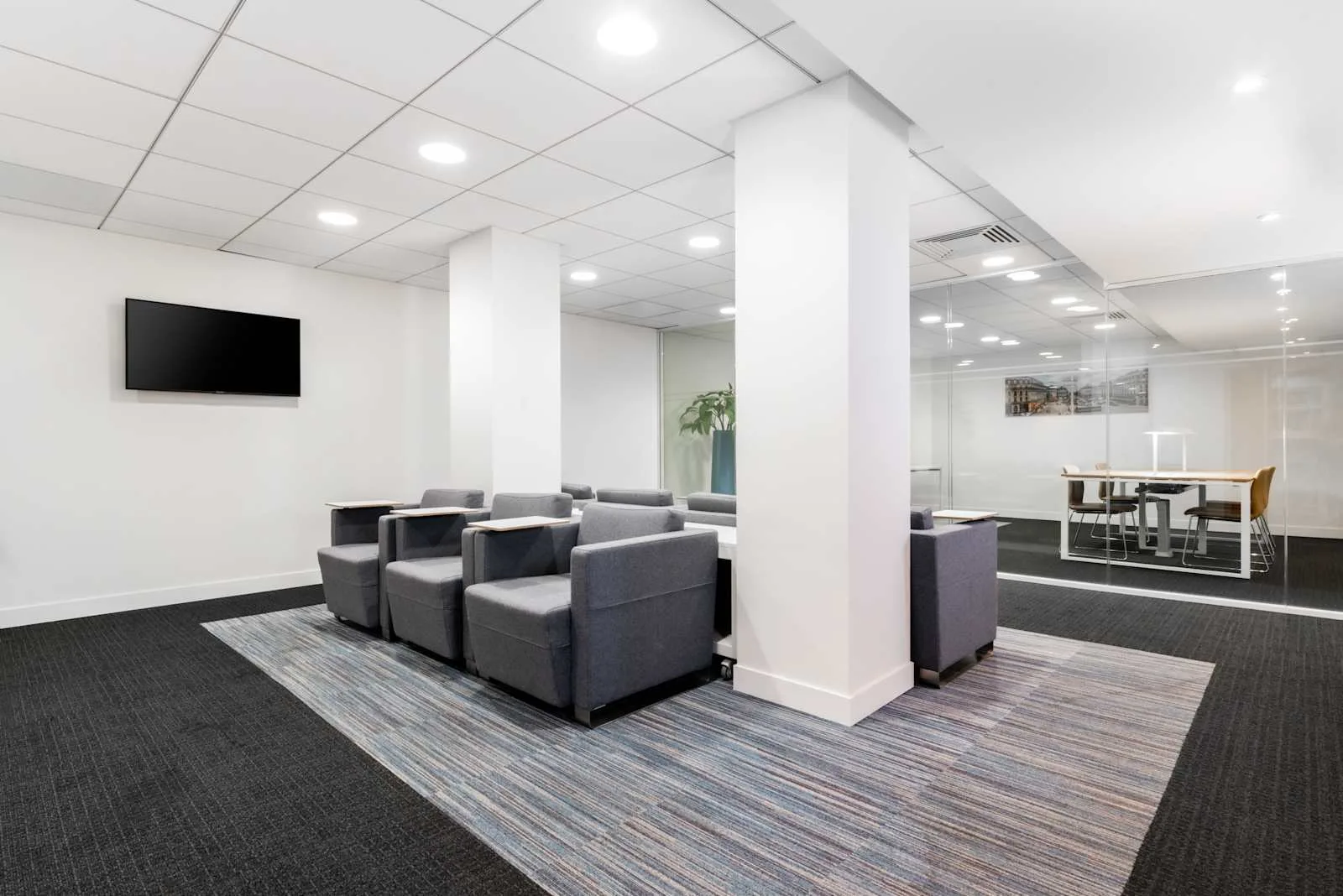 Regus PARIS, Opéra, Training room for 6 people, Paris 1er