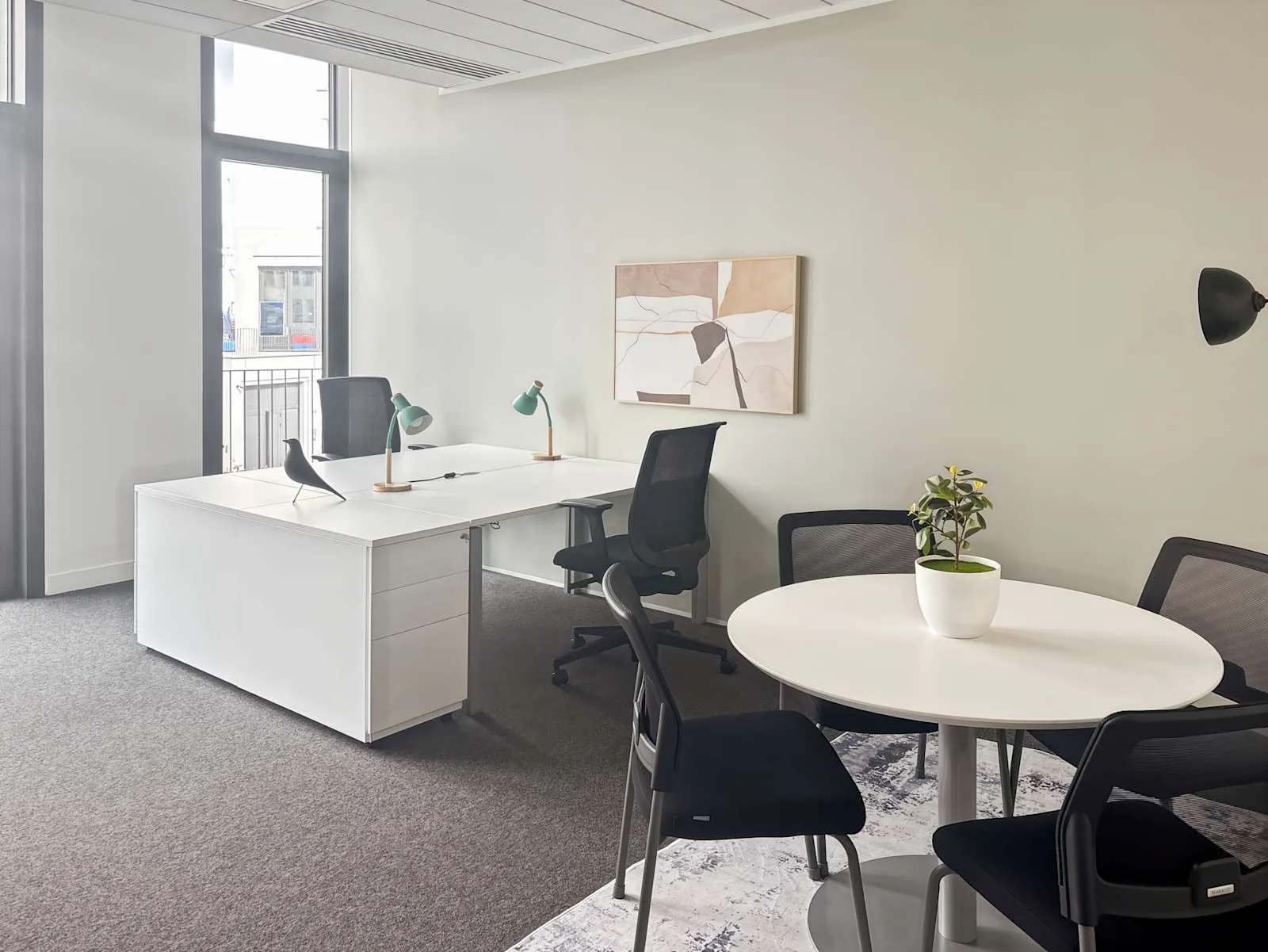 Regus Paris, Rosa Parks, Private office, 2 desks, Paris 19e