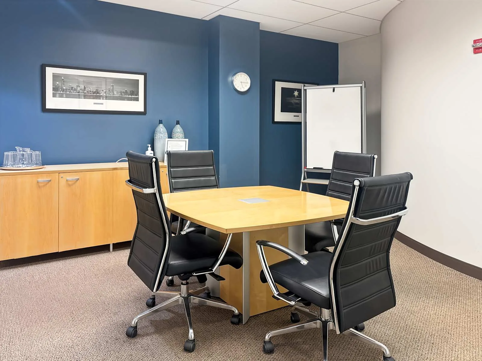 Regus IL, Park Ridge - Park Ridge Plaza, Meeting room for 4 people, Park Ridge, IL