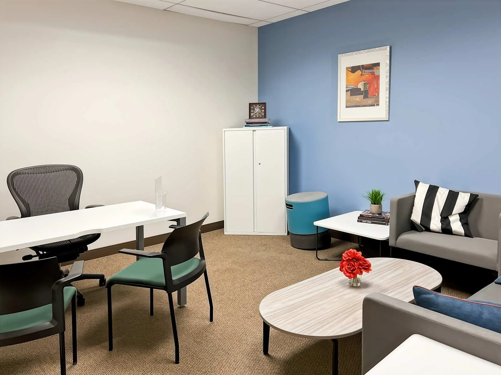 Regus IL, Park Ridge - Park Ridge Plaza, Private office, 1 desk, Park Ridge, IL