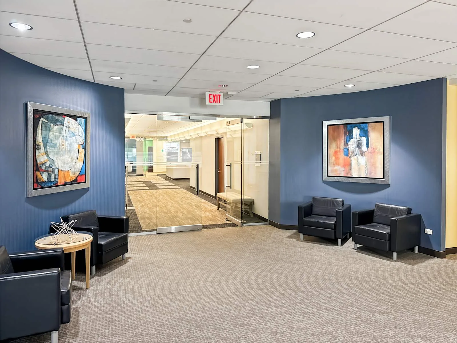 Regus IL, Park Ridge - Park Ridge Plaza, Lounge, Park Ridge, IL