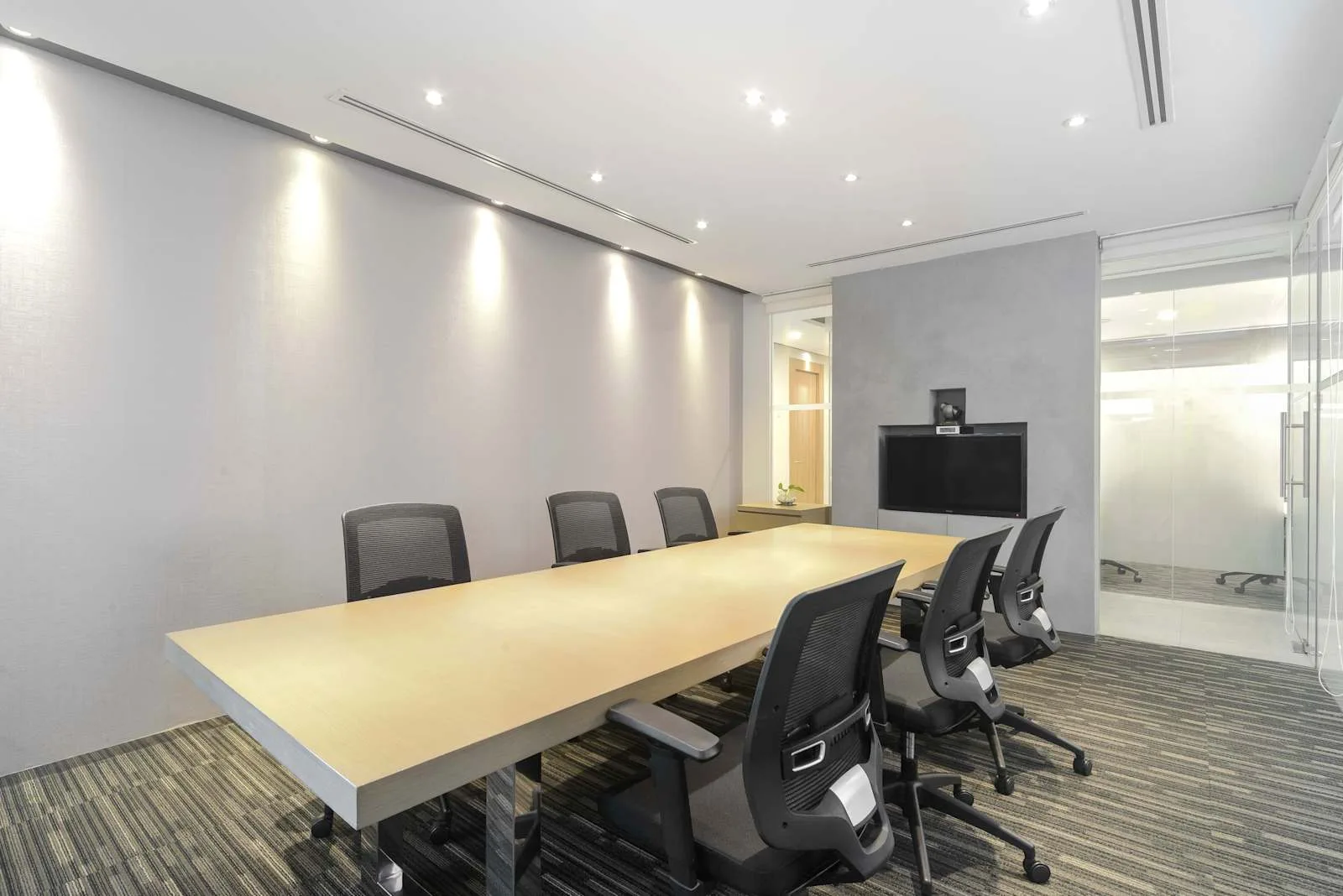 Regus PENANG, Gurney Paragon, Meeting room for 6 people, Penang