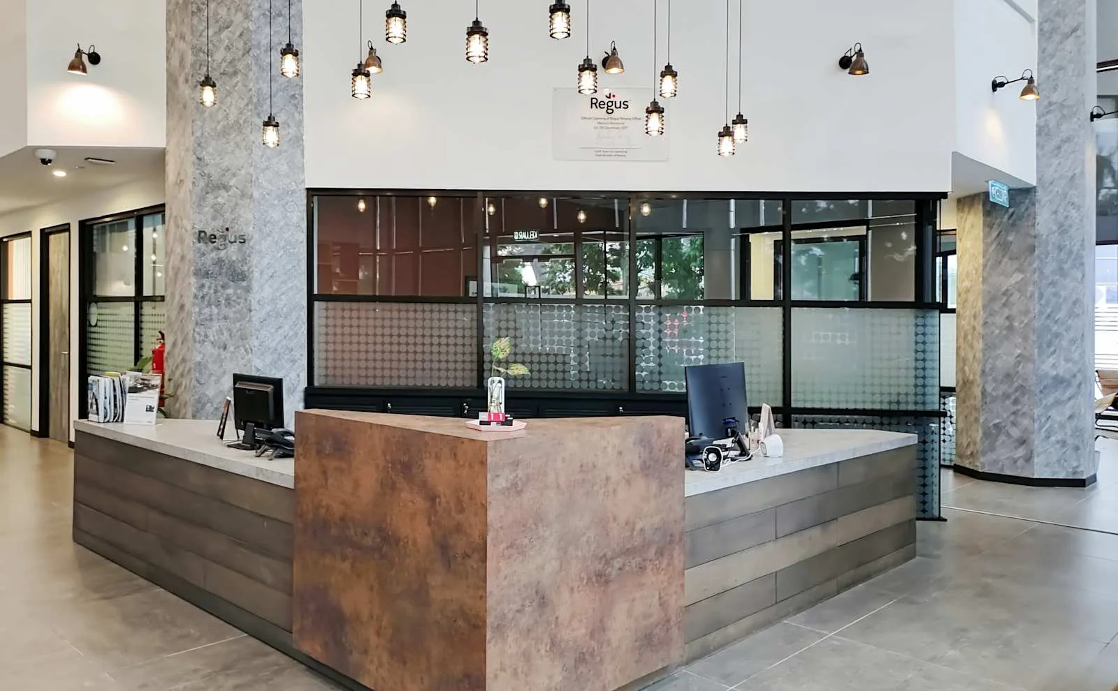 Regus PENANG, Menara Boustead, Reception, Penang