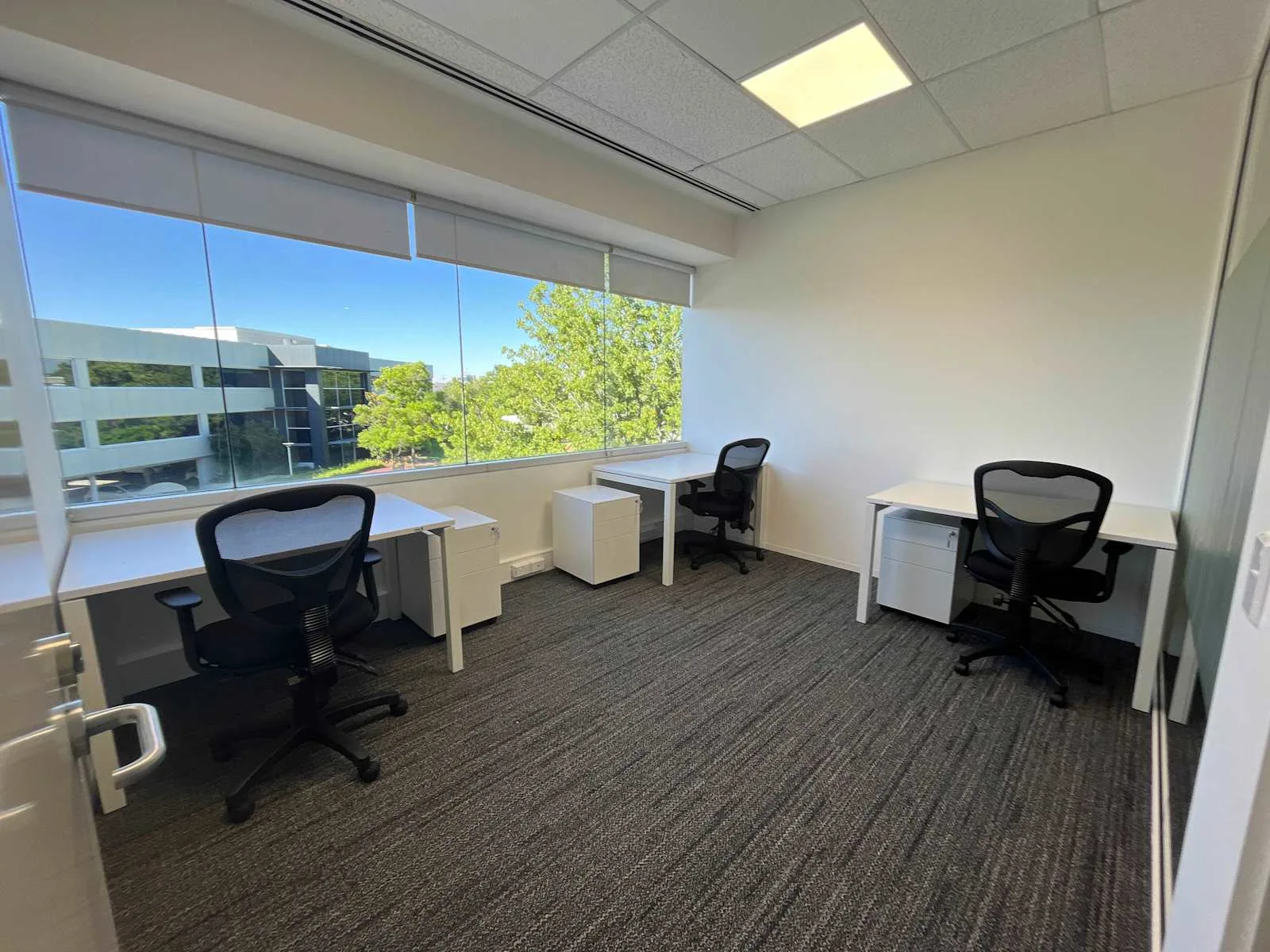Regus PERTH, Osborne Park, Private office, 3 desks, Perth, WA